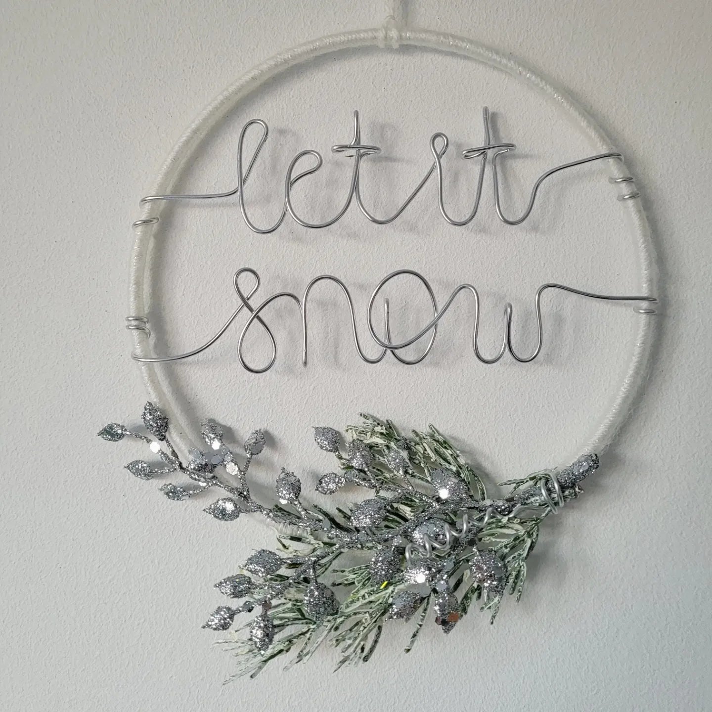 Christmas Mini Hoop - Let it snow