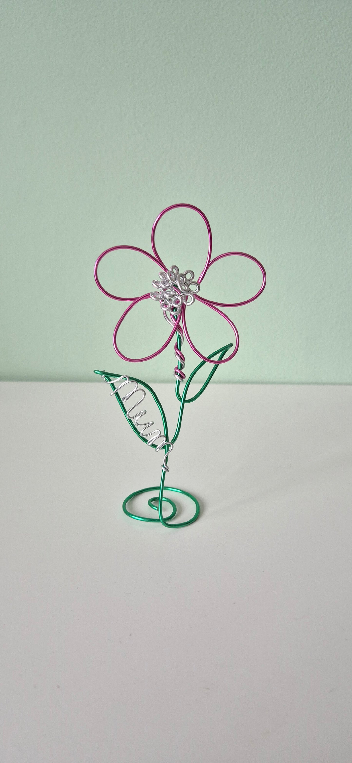 Personalised standing wire flowers